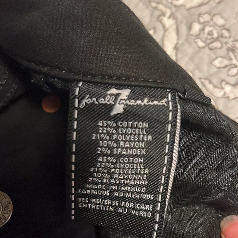 7 For All Mankind - The high waist able skinny black jeans. Side embellishments - Picture 15 of 16